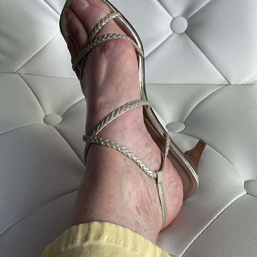 Bandolino Strap Sandals - Picture 8 of 8